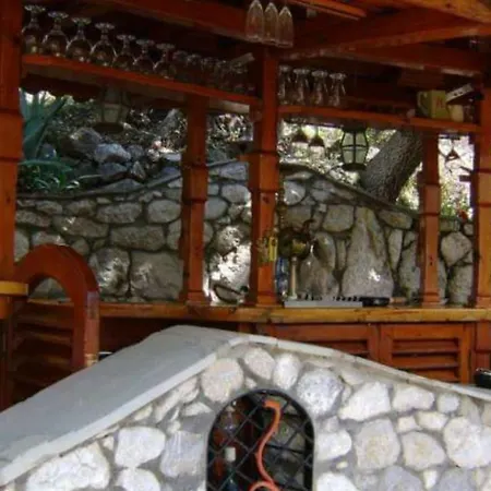 Tlos Secret Garden فندق