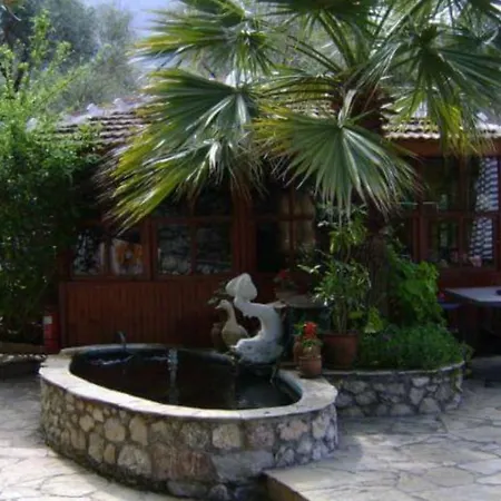 فندق Tlos Secret Garden فتحية